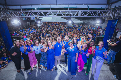 Em demonstração de apoio a Flávio Matos, mulheres se reúnem em evento e fortalecem aliança com o pré-candidato a prefeito de Camaçari