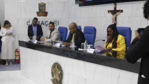 *Sessão da Câmara de Camaçari aprova criação PL sobre segurança alimentar e Campanha sobre uso de fogos de artifício*