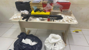 Polícia desarticula laboratório de drogas na Bahia; só em 2023, 15 refinarias foram desmontadas