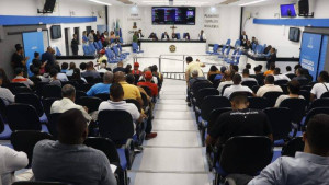 Câmara aprova moção de pesar pelas vítimas de acidente na Via Cetrel