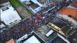 Terceiro dia do Bonfim de Mata de São João é marcado por fé, alegria e grandes atrações musicais