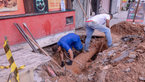 Prefeitura prossegue com os serviços de manutenção de drenagem