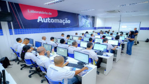 BYD e SENAI Bahia iniciam capacitação de 160 profissionais selecionados em Camaçari