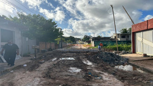 Seinfra realiza obras de macrodrenagem no Parque das Mangabas