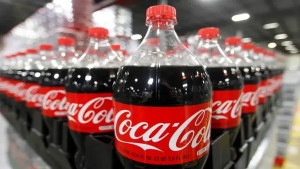 Fábrica da Coca-Cola no Ceará é fechada por suspeita de contaminação