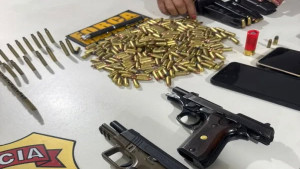 PF apreende vasto arsenal em área de conflito no extremo sul da Bahia