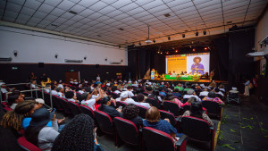 Público lota abertura da IV Conferência Municipal de Promoção de Igualdade Racial