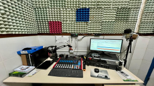 Projeto de rádio fortalece educação no Colégio Mestre Paulo dos Anjos