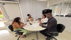 Prefeitura trata de políticas públicas de valorização da população negra com a SESAB