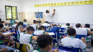 Camaçari fortalece mobilização para a aplicação da SAEB 2025 com foco na qualidade da educação