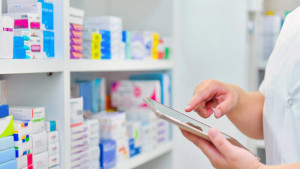 Farmácias do SUS podem ser obrigadas a aceitar receitas prescritas por enfermeiros
