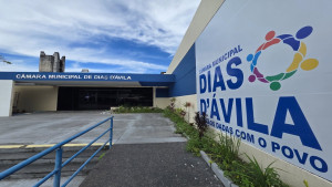 A Câmara Municipal de Dias d’Ávila retoma, nesta terça-feira (24), às 17h, as sessões ordinárias do segundo semestre com uma nova composição no plenário