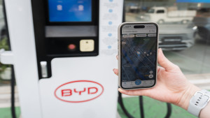 Maior rede de recarga pública do país: BYD alcança 125 carregadores rápidos instalados em todo território nacional