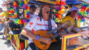 Bloco da Melhor Idade marca presença na Lavagem de Arembepe