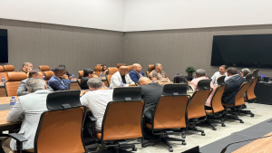 Vereadores de Camaçari realizam visita institucional às instalações da BYD