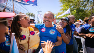 Elinaldo mantém ritmo intenso de campanha em Camaçari e outros municípios da Bahia durante o fim de semana