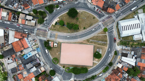 STT reforça sinalização horizontal e vertical na Praça da Lua
