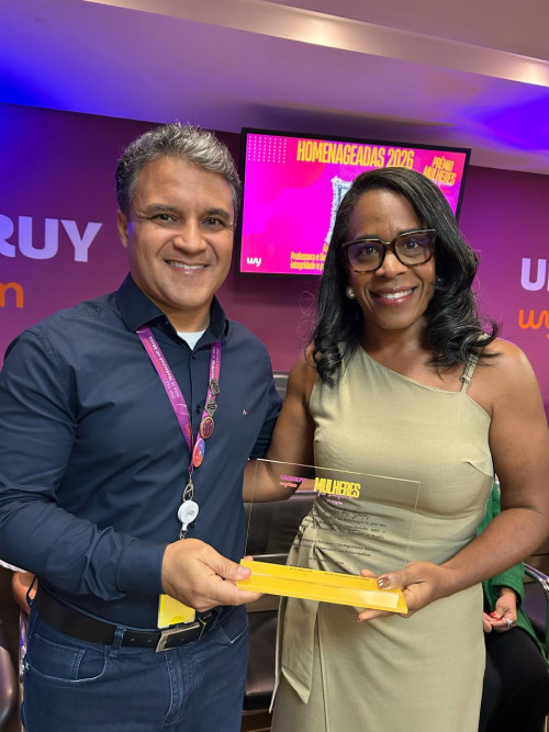 Vice-prefeita de Camaçari é homenageada no evento Mulheres que Transformam