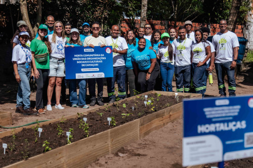 Braskem, Sindiplasba e Cibra Fertilizantes revitalizam horta comunitária em Camaçari durante ação de voluntariado