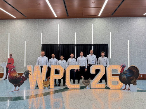 Vetanco participa do Congresso Mundial de Avicultura, no Canadá